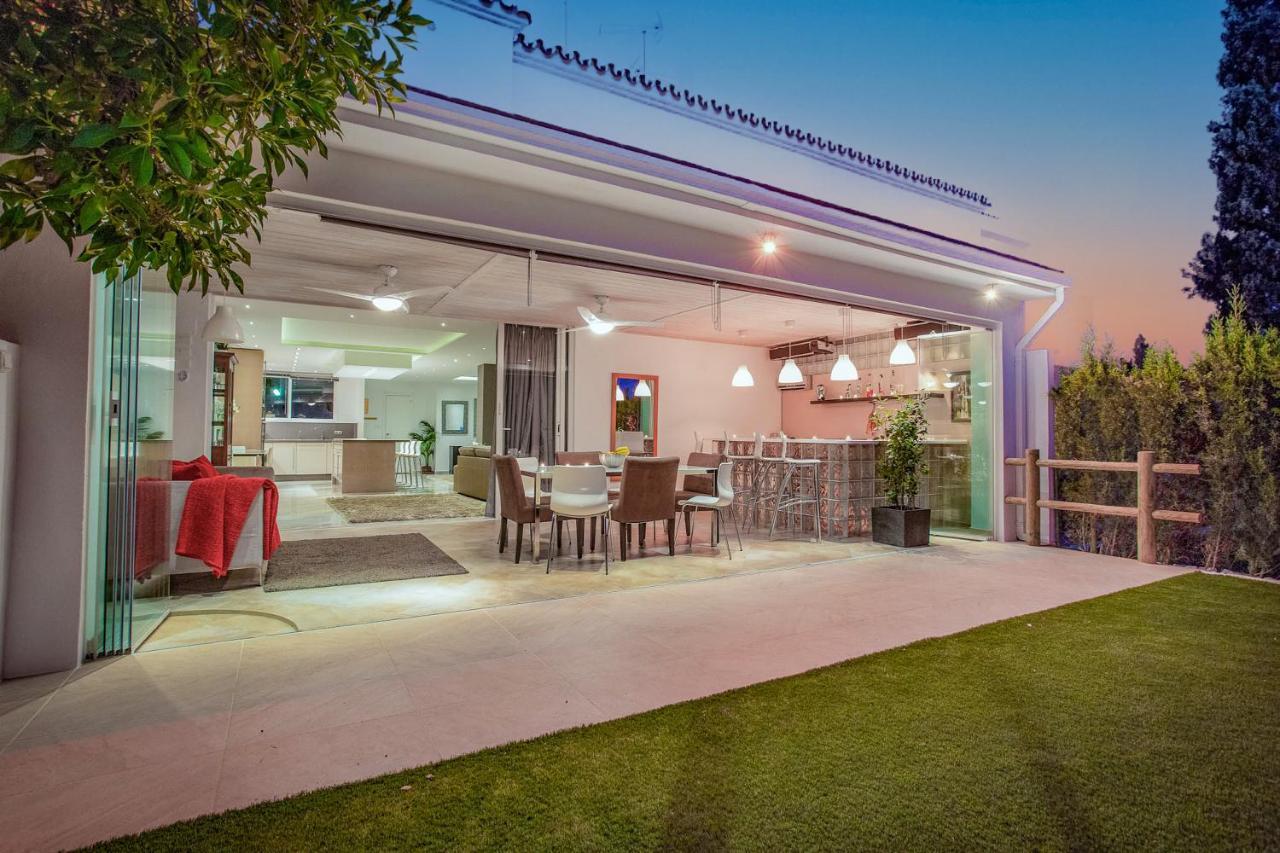 Casa Eucalyptus Family Home Estepona Dış mekan fotoğraf